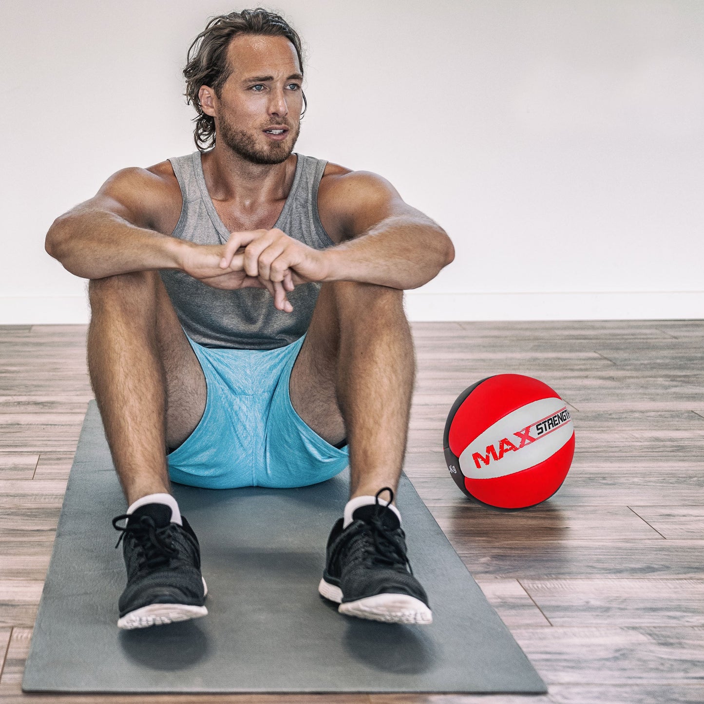MAXSTRENGTH Heavy Weighted Medicine Ball Exercise Fitness